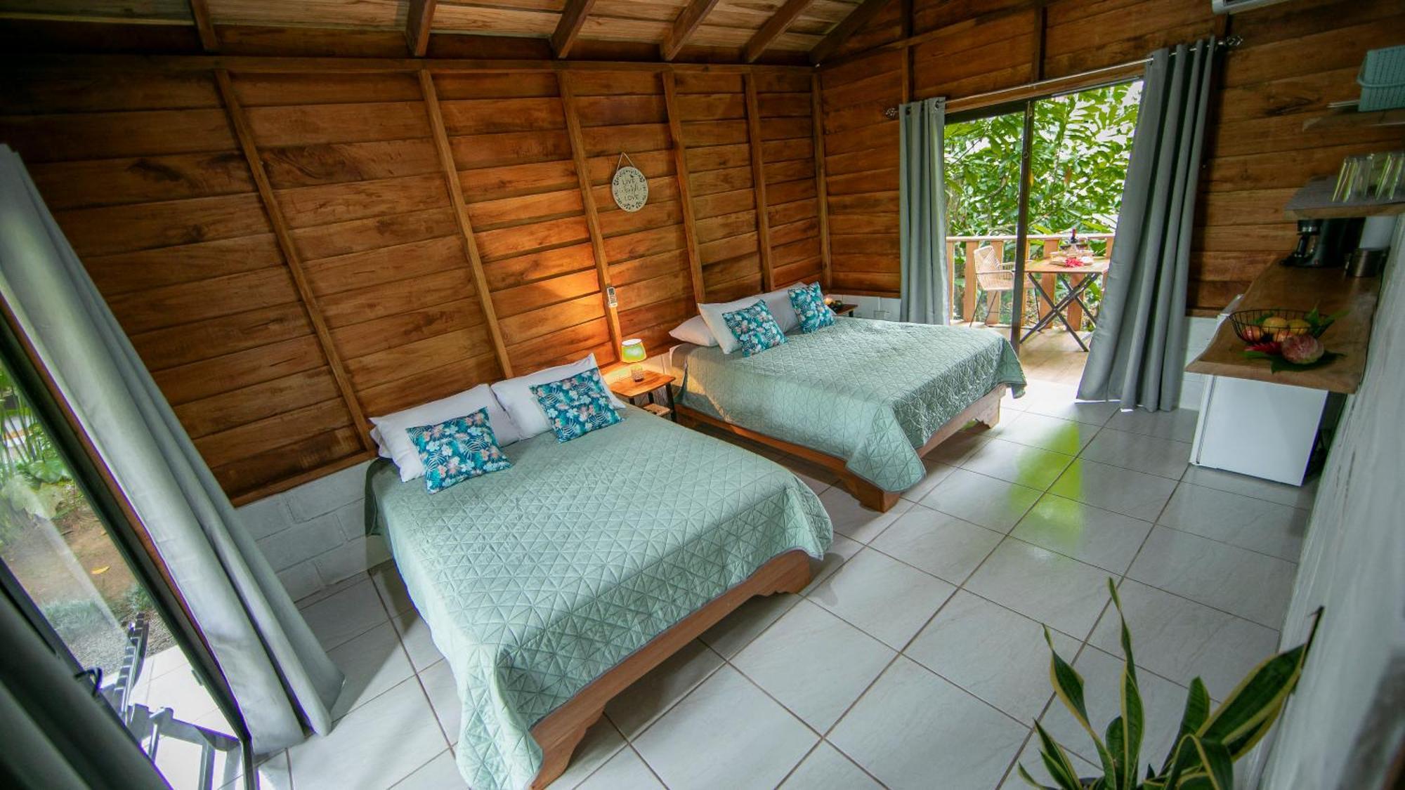 Eden Organic Farm & Bungalows La Fortuna Szoba fotó
