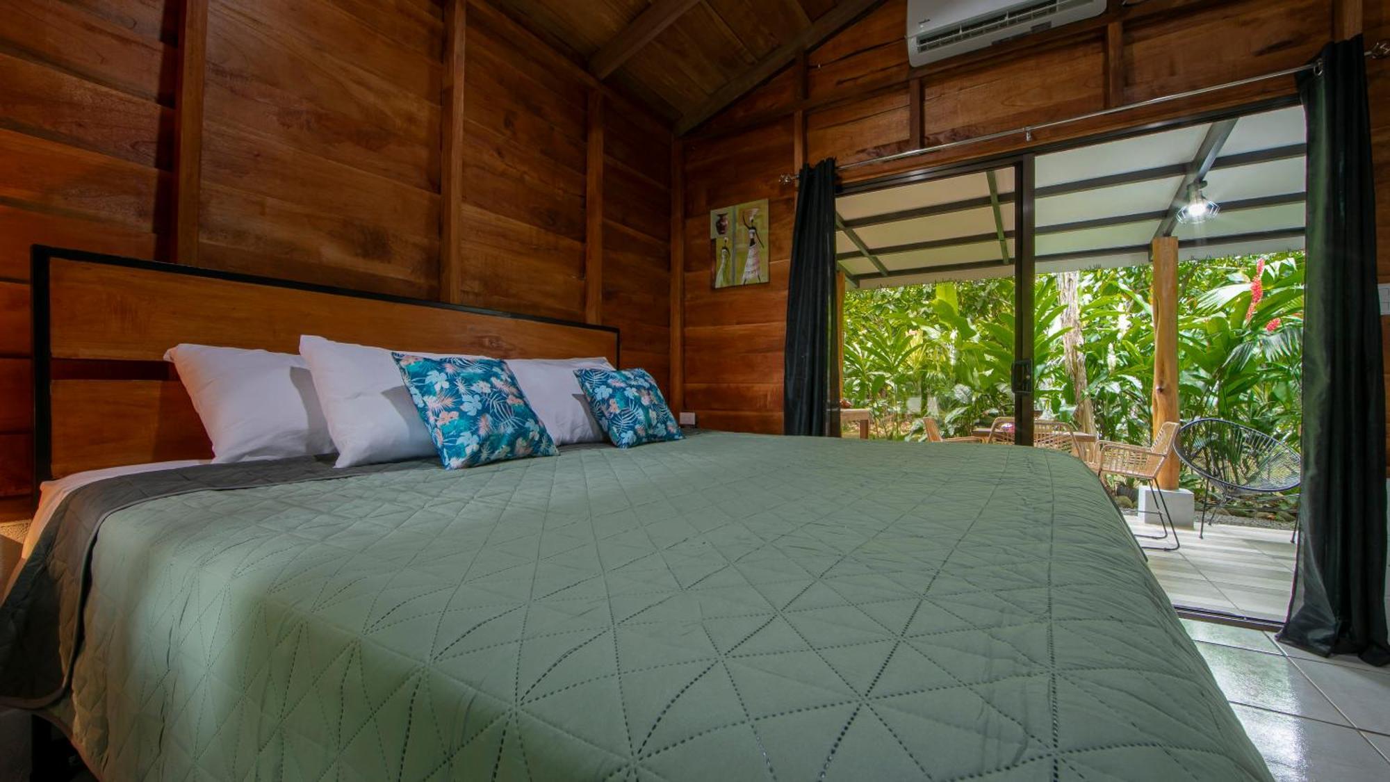 Eden Organic Farm & Bungalows La Fortuna Szoba fotó